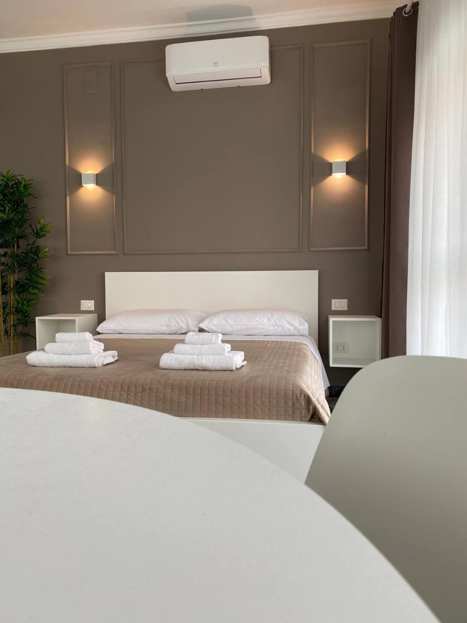 Quintino Sella Suites Бари Экстерьер фото